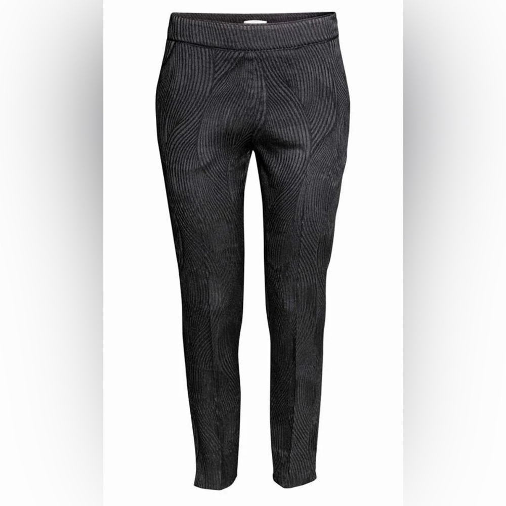 (A3) H&M Black Textured Woven Stretch Ankle Slacks Dress Pants Size 10 Excellent
